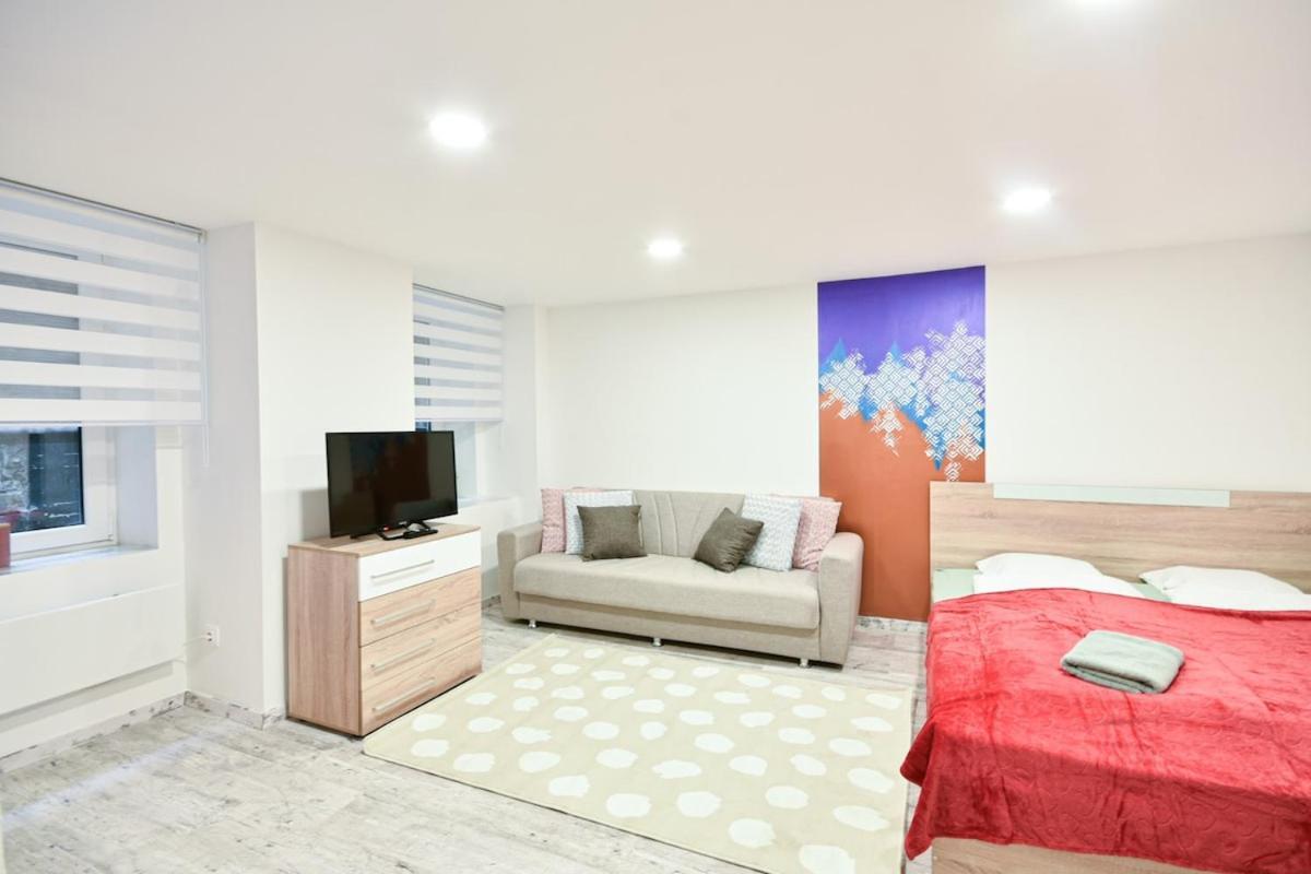 Madman's Labyrinth By Nw Apartament